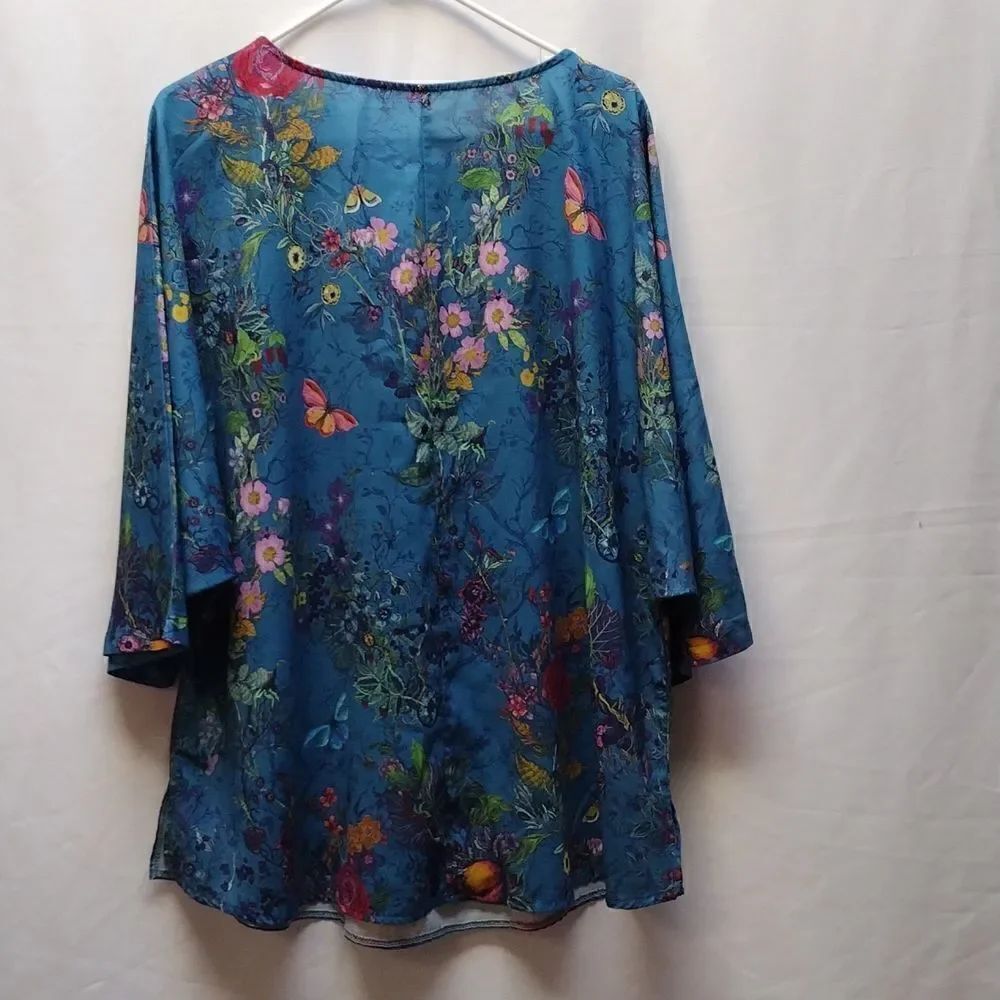 Floral tunic - Picture 4 of 4